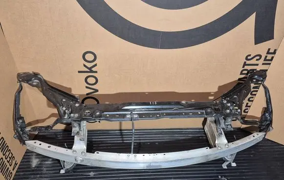 Mercedes-Benz C W204 Radiator support slam panel A2046201195 A2046205134 A2046200072