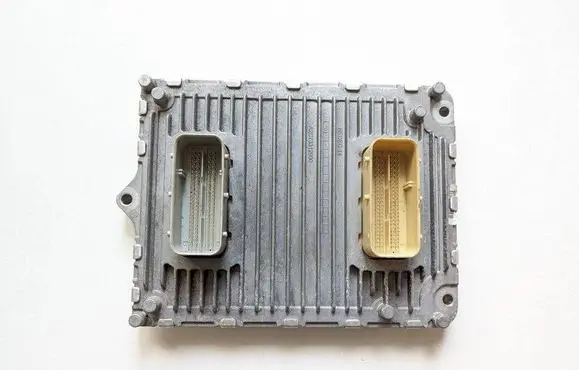 Chrysler Pacifica Engine control unit/module P05150888AD 05150888AD