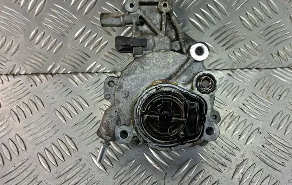 Vacuum pump