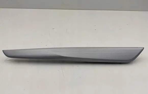 BMW 2 F45 Front door trim bar 9310343
