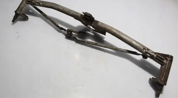 Skoda Octavia Mk1 (1U) Front wiper linkage 