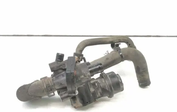 Renault Master III Engine coolant pipe/hose 922304507R