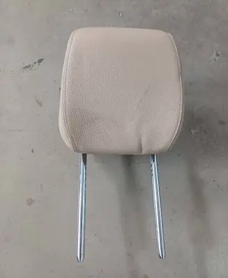 BMW 4 F32 F33 Front seat headrest 