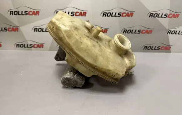 Master brake cylinder