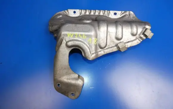 Mercedes-Benz B W246 W242 Exhaust heat shield A6510960768 38RNZ12