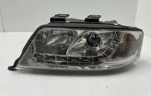 Audi A6 S6 C5 4B Headlight/headlamp SK3402ADA699