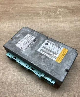 BMW 5 E60 E61 Airbag control unit/module 6943085 532221840