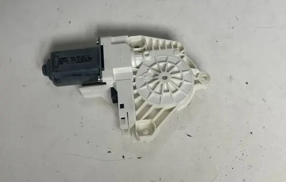 Audi A7 S7 4G Front door window regulator motor 8K0959801B