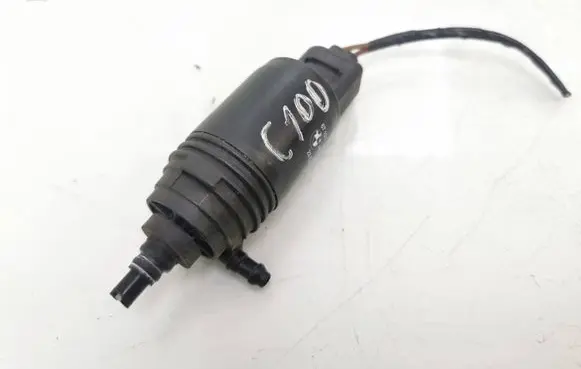 BMW 1 E81 E87 Windscreen/windshield washer pump 7199567 67127199567 23537610