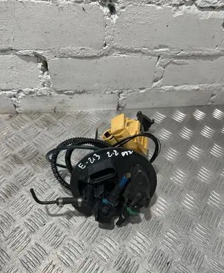 Mercedes-Benz E W213 In-tank fuel pump A2054701694