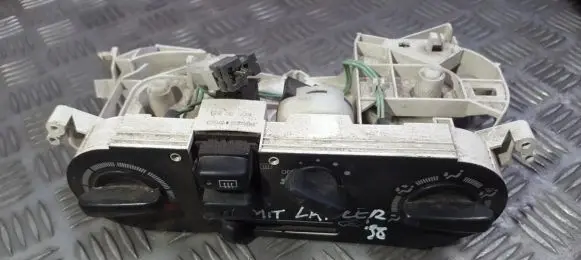 Mitsubishi Lancer Climate control unit MR201365