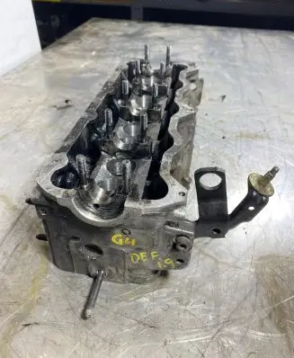 Volkswagen Golf IV Engine head 038103373E ALH