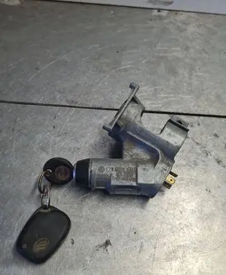 Volkswagen Golf III Ignition lock 171905851