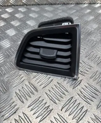 Ford Galaxy Dashboard side air vent grill/cover trim EM2B19893C T20765 EM7HA