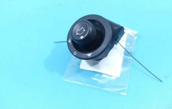 Ford Fiesta Electric window control switch CA6T-1ZB676-AA IMPRK991086