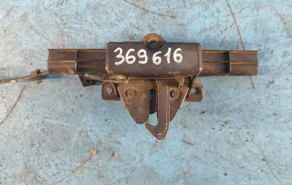 Hyundai Sonata Engine bonnet/hood lock/catch 811304R000