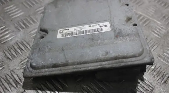 Cadillac CTS Engine control unit/module 24239784