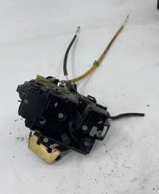 Audi A6 S6 C5 4B Rear door lock