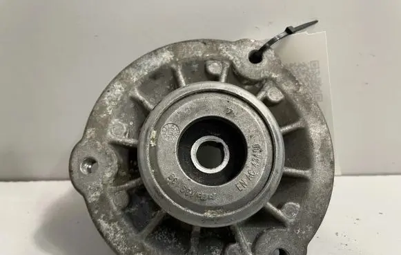 BMW 5 F10 F11 Front upper strut mount 6850031