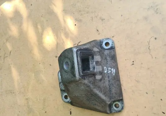 BMW 5 F10 F11 Engine mounting bracket 6795958 22116781242
