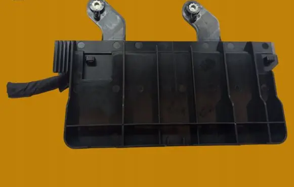 Volvo V40 Fuse box set AV6T-14K131-AC