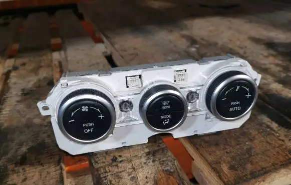 Mazda 6 Climate control unit