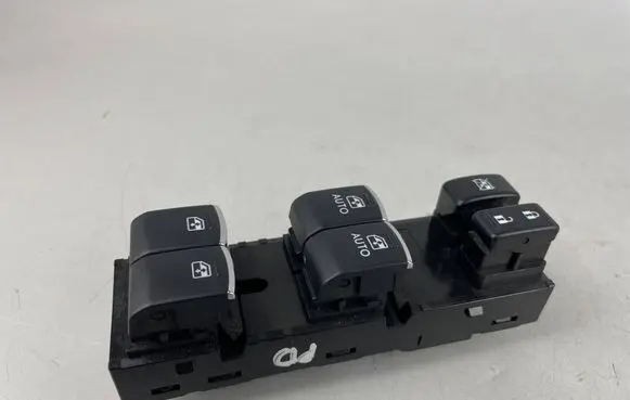 Subaru Forester SJ Electric window control switch 83071SG080