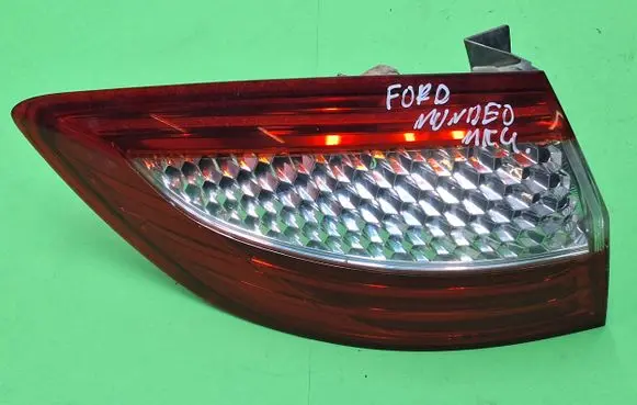 Ford Mondeo MK IV Rear/tail lights 7S7113405B
