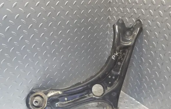 Volkswagen Jetta VI Front lower control arm/wishbone 5C0407151D