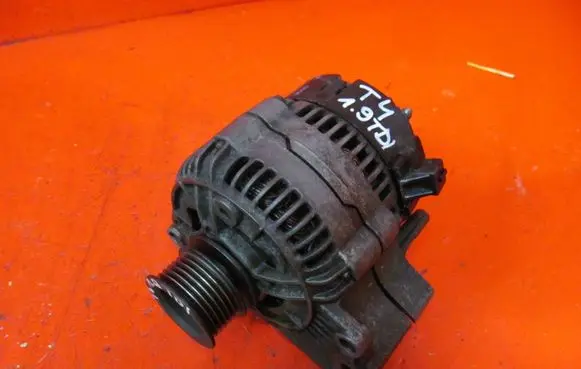 Volkswagen Multivan T4 Generator/alternator 028903025P 0123320002