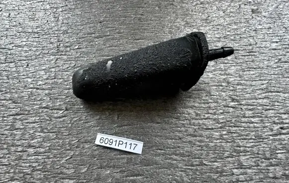 Nissan Patrol Y60 Rear window washer spray nozzle 2897005J00