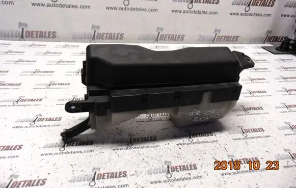 Toyota Corolla Verso E121 Fuse box set