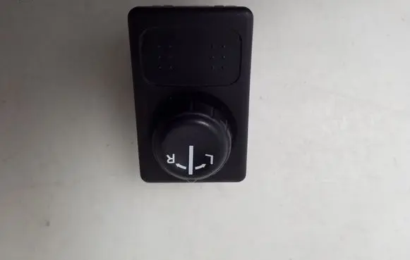 Nissan Almera Tino Wing mirror switch 25570BM400