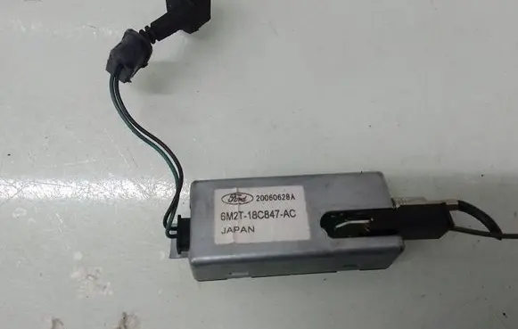 Ford Galaxy Antenna control unit 6M2T18C847AC