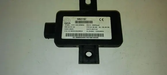 Alfa Romeo Mito Central body control module 50527787 2546AC2A4MA4 DATE051114