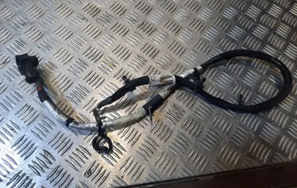 Chrysler Pacifica Positive cable (battery) 68228586AD