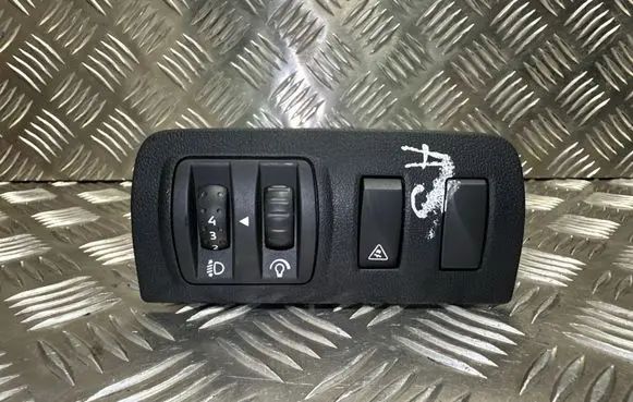 Renault Megane III Headlight level height control switch 648450001R
