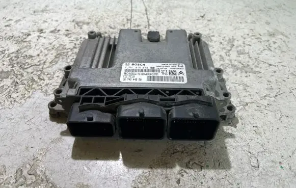 Citroen C3 Engine control unit/module ECU 9666729480 9674244680 0281015848