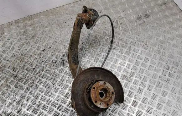 BMW X3 E83 Rear wheel hub