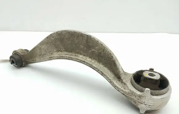 Jaguar F-Pace Front lower control arm/wishbone HK833C256 L2L7A