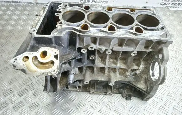 BMW 1 E82 E88 Engine block 7552781 186916 75527758AAG