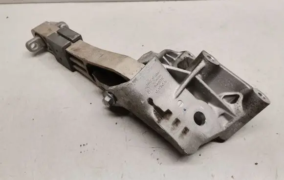 Volvo S90, V90 Engine mount bracket 31480664 31430490