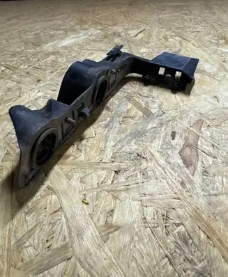 Audi A4 S4 B9 Front bumper mounting bracket 8W0807284
