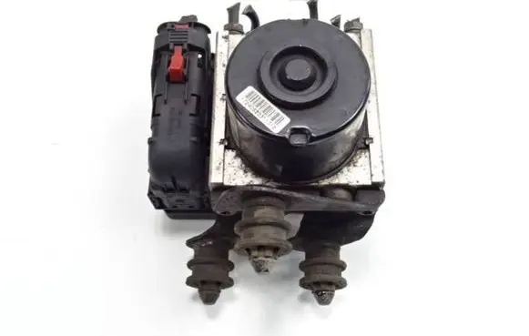Skoda Octavia Mk2 (1Z) ABS Pump