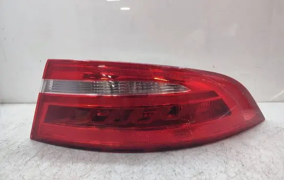 Jaguar XE Rear/tail lights 19733702