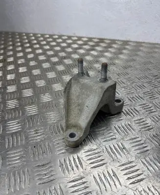 Ford Fiesta Gearbox mounting bracket 8V517M125AC