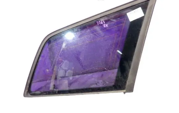 Audi A4 S4 B7 8E 8H Rear side window