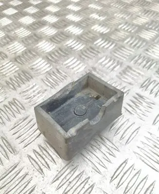 Opel Signum Jacking socket point 24435780