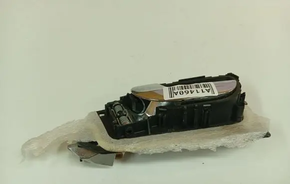 Peugeot 307 Rear door interior handle 9643604577