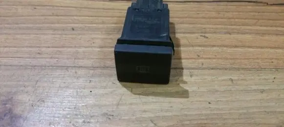 Windscreen/window heater switch
